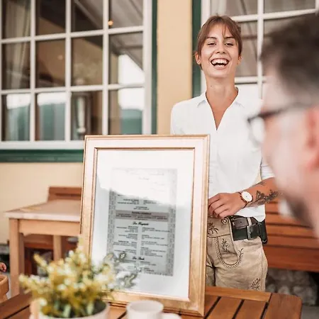 Peter 4* Saint Wolfgang