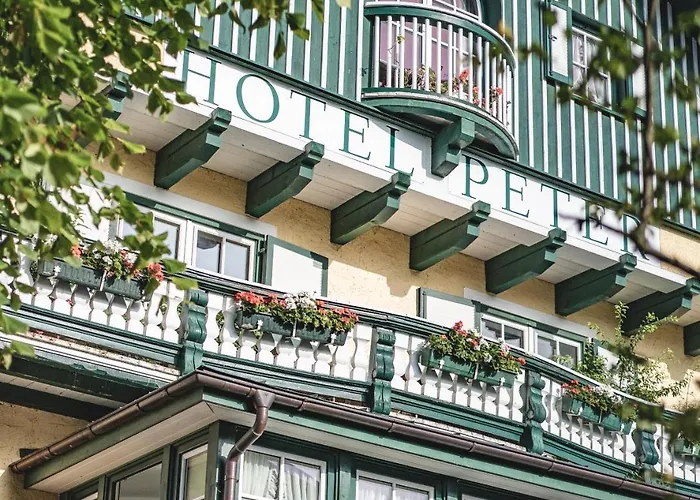 Peter Hotel